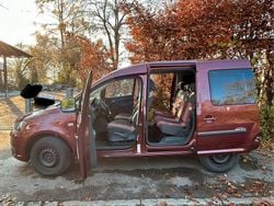 Rot Gebraucht 2012 VW Caddy Edition Van / Kleinbus | 6.500 € (Guter Preis)