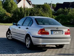 Silber Gebraucht 2004 BMW 318 Limousine | 2.100 € (Guter Preis)