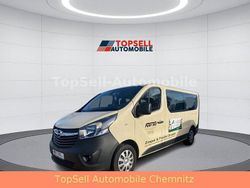 Gelb Gebraucht 2017 Opel Vivaro Van | 9.999 € (Fairer Preis)