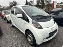 Weiß Gebraucht 2011 Mitsubishi i-MiEV Basis Kleinwagen | 3.999 €
