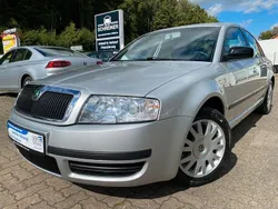 Diamantsilber met. Gebraucht 2005 Skoda Superb Classic Limousine | 3.950 € (Etwas zu teuer)