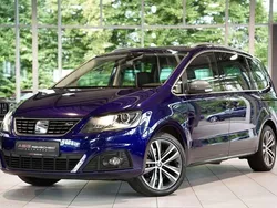Blau Gebraucht 2019 Seat Alhambra FR-Line Van / Kleinbus | 26.800 € (Teuer)
