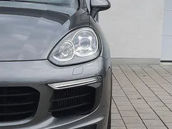 Meteorgraumetallic Gebraucht 2016 Porsche Cayenne S SUV | 57.999 €