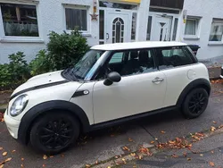 Beige Gebraucht 2009 Mini Cooper Kleinwagen | 2.300 € (Fairer Preis)