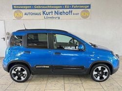 Blau Neu 2025 Fiat Panda Cross Cross Kleinwagen | 19.680 €