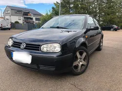 Schwarz Gebraucht 1999 VW Golf IV Kleinwagen | 2.500 € (Teuer)