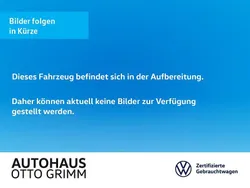 Delfingrau metallic (metallic) Gebraucht 2024 VW Golf VIII Life Limousine | 30.930 € (Etwas zu teuer)