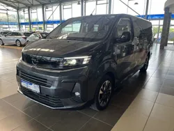Grau Gebraucht 2024 Opel Zafira Life Van | 34.500 €