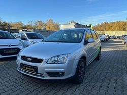 Silber Gebraucht 2007 Ford Focus Style Kombi | 1.790 € (Fairer Preis)