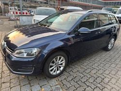 Night blue Gebraucht 2015 VW Golf VII LOUNGE Kombi | 8.950 € (Fairer Preis)
