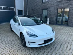 Weiß Gebraucht 2019 Tesla Model 3 Long Range Limousine | 23.850 € (Fairer Preis)
