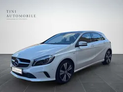 Calcitweiss/zirrusweiss Gebraucht 2017 Mercedes A160 Limousine | 11.999 € (Guter Preis)