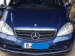 Blau Gebraucht 2011 Mercedes A160 Limousine | 3.490 € (Fairer Preis)