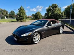 Braun Gebraucht 2010 Maserati GranCabrio Cabrio | 38.900 €