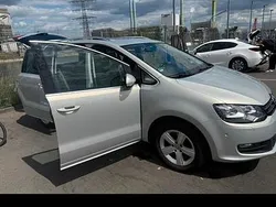 Silber Gebraucht 2011 VW Sharan Van / Kleinbus | 13.299 € (Fairer Preis)