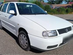 Weiß Gebraucht 2000 VW Polo Kombi | 1.250 € (Etwas zu teuer)