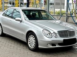 Silber Gebraucht 2003 Mercedes E270 Limousine | 3.350 € (Fairer Preis)