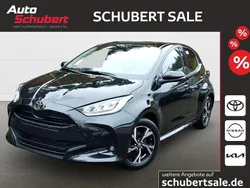 Black mica / ink Gebraucht 2024 Toyota Yaris Hybrid Comfort Kleinwagen | 23.850 € (Fairer Preis)