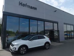 Weiß Gebraucht 2023 VW T-Roc Move SUV | 19.750 € (Fairer Preis)