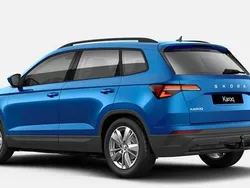 Raceblau metallic Neu 2025 Skoda Karoq Selection SUV | 36.750 € (Guter Preis)