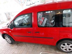 Rot Gebraucht 2009 VW Caddy Life Van / Kleinbus | 11.550 €