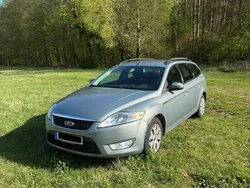 Grau Gebraucht 2009 Ford Mondeo Kombi | 2.800 € (Fairer Preis)