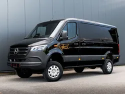 Schwarz Neu 2025 Mercedes Sprinter Van | 74.990 €