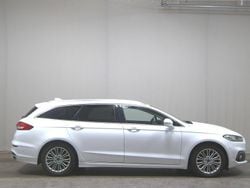 Weiss Gebraucht 2020 Ford Mondeo Titanium Kombi | 15.480 € (Guter Preis)