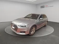 Florettsilber metallic Gebraucht 2024 Audi A4 Allroad Ambiente Kombi | 45.990 € (Teuer)