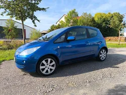Blau Gebraucht 2006 Mitsubishi Colt Kleinwagen | 2.200 €