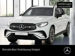 Polarweiß Gebraucht 2024 Mercedes GLC200 AMG SUV | 53.990 € (Guter Preis)