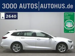 Weiss Gebraucht 2022 Opel Insignia Elegance Kombi | 12.980 € (Superpreis)