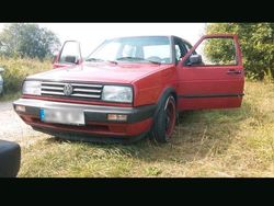 Rot Gebraucht 1990 VW Jetta Limousine | 1.800 €