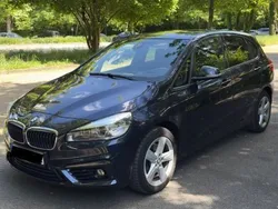 Blau Gebraucht 2018 BMW 220 Sport Line Van / Kleinbus | 13.999 € (Superpreis)