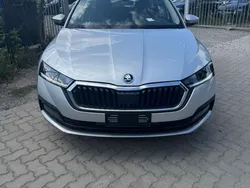 Silber Gebraucht 2022 Skoda Octavia Ambition Kombi | 14.500 € (Superpreis)