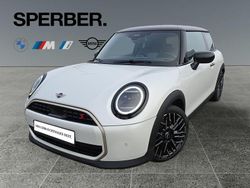 Weiß Gebraucht 2024 Mini Cooper S Favoured Kleinwagen | 30.900 € (Superpreis)