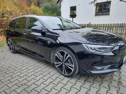 Schwarz Gebraucht 2017 Opel Insignia Kombi | 14.800 € (Fairer Preis)