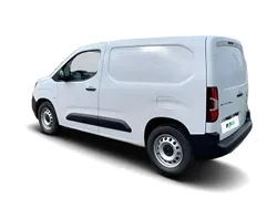 Weiss Gebraucht 2024 Peugeot E-Partner Van / Kleinbus | 35.049 €