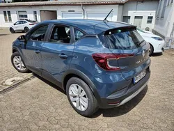 Marineblau metallic (metallic) Gebraucht 2023 Renault Captur Evolution SUV | 17.314 € (Superpreis)