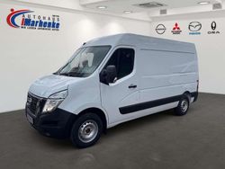 Mineral white (s) Gebraucht 2025 Nissan Interstar Acenta Van | 35.690 € (Fairer Preis)