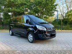 Schwarz Gebraucht 2017 Ford Tourneo Custom Titanium Van / Kleinbus | 18.999 € (Guter Preis)