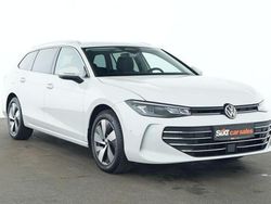 Weiß Gebraucht 2025 VW Passat IQ Drive Kombi | 32.440 € (Guter Preis)