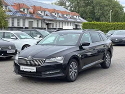 Schwarz Gebraucht 2022 Skoda Superb Ambition Kombi | 17.990 € (Fairer Preis)