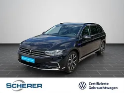Deep black perleffekt Gebraucht 2022 VW Passat GTE Kombi | 25.900 € (Fairer Preis)