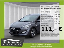 Grau Gebraucht 2016 Hyundai i30 Trend Kombi | 9.680 € (Fairer Preis)