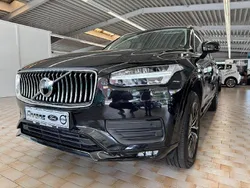 Onyx black / metallic Gebraucht 2021 Volvo XC90 Momentum SUV | 42.950 € (Superpreis)