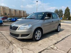 Grau Gebraucht 2012 Skoda Fabia Ambition Kleinwagen | 6.290 € (Fairer Preis)