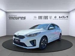 (wd) cararraweiss Gebraucht 2021 Kia Ceed Sportswagon Spirit Kombi | 17.888 € (Fairer Preis)