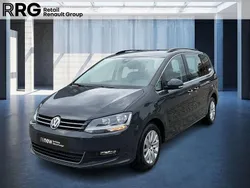 Grau Gebraucht 2022 VW Sharan Comfortline Van / Kleinbus | 25.990 € (Fairer Preis)
