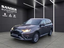Grau Gebraucht 2020 Mitsubishi Outlander P-HEV Basis SUV | 18.500 € (Fairer Preis)